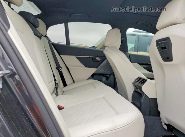WBA43FJ07SCU32819 2025 BMW 5 SERIES Charcoal Rear interior view