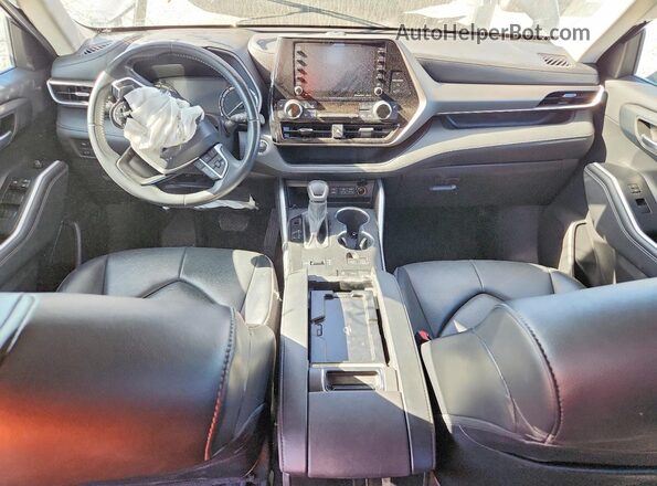 5TDGZRAH6NS117132 2022 TOYOTA HIGHLANDER Blue Vista del cuadro de instrumentos