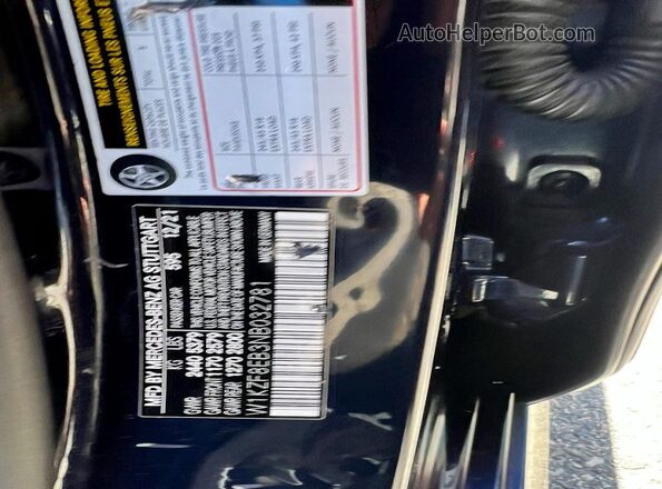 W1KZF8EB3NB032781 2022 MERCEDES-BENZ E-CLASS Blue Vista interior trasera