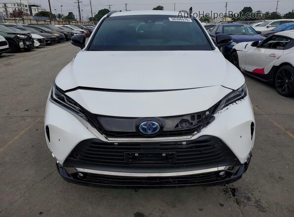 JTEAAAAHXRJ185172 2024 TOYOTA VENZA Белый Вид сзади