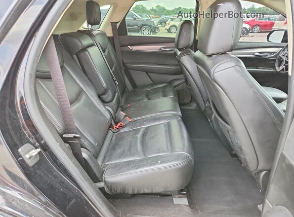 1GYKNDRSXHZ149605 2017 CADILLAC XT5 Черный 