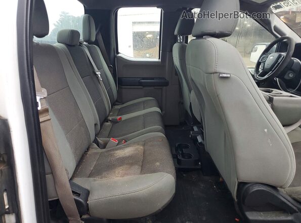 1FTEX1C85GFC00341 2016 FORD F150 White Սալոնի հետևի տեսք