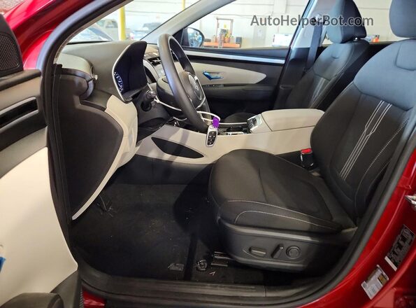 5NMJBCDE4RH411405 2024 HYUNDAI TUCSON Красный Вид панели приборов