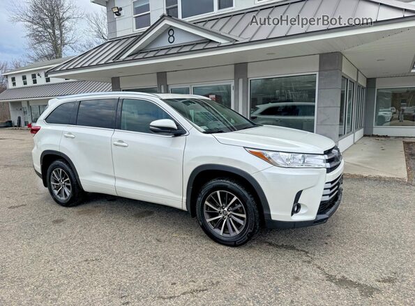 5TDJZRFH7JS537362 2018 TOYOTA HIGHLANDER White 