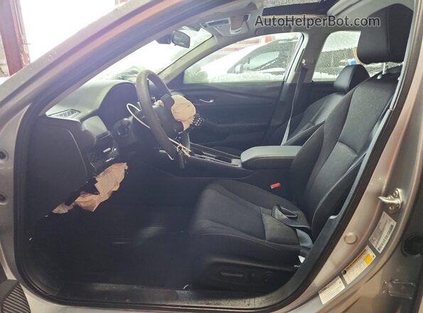 1HGCY1F41SA041080 2025 HONDA ACCORD Silver Vista del salpicadero