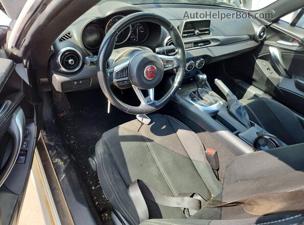 JC1NFAEK1J0137502 2018 FIAT 124 Двухцветный 