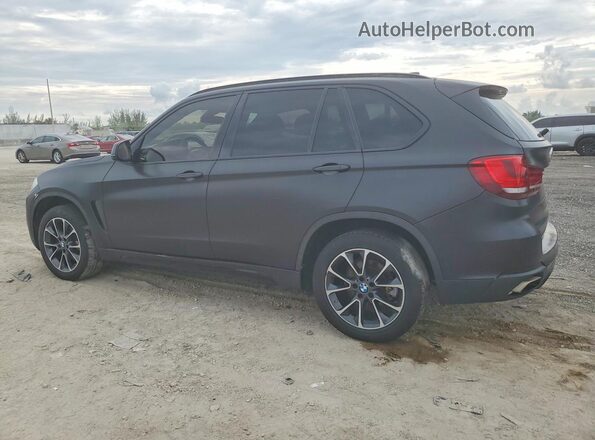 5UXKR0C50J0X83603 2018 BMW X5 White 