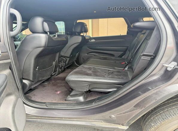 1C4RJFAG4JC147876 2018 JEEP GRAND Black Widok wnętrza z tyłu