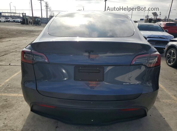 7SAYGDEE4PF789875 2023 TESLA MODEL Серый Вид салона спереди