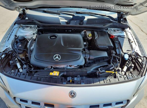 WDCTG4EB8KJ553559 2019 MERCEDES-BENZ GLA-CLASS Silver Շարժիչի բաժամունքի տեսք