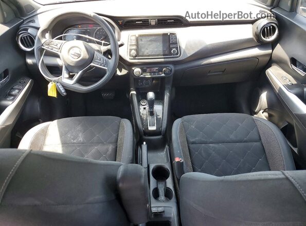 3N1CP5CV4LL479675 2020 NISSAN KICKS Черный Вид щитка приборов