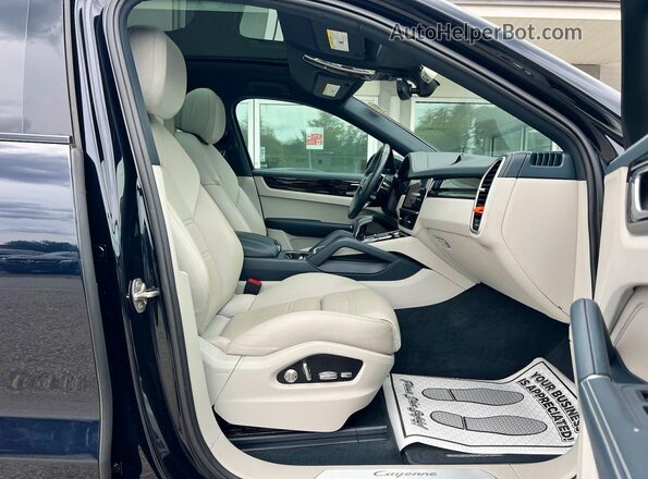 WP1BA2AY1MDA42471 2021 PORSCHE CAYENNE Blue Դիմացի տեսք