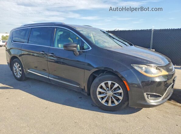 2C4RC1BG7KR731614 2019 CHRYSLER PACIFICA Black Вид спереду