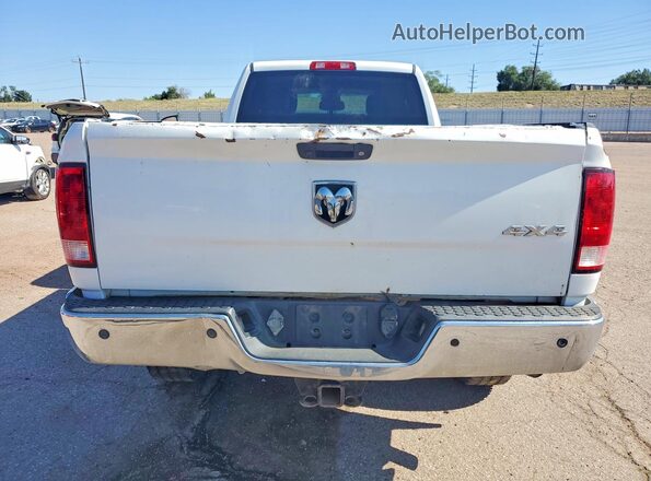 3C6UR5HJ5HG668019 2017 RAM 2500 White Սալոնի դիմացի տեսք