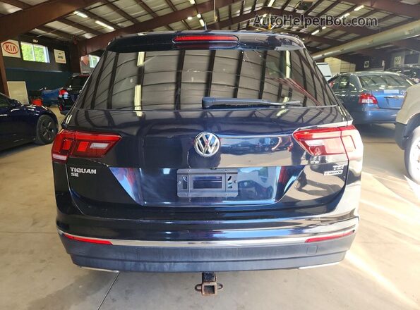 3VV2B7AX8JM084771 2018 VOLKSWAGEN TIGUAN Black Սալոնի դիմացի տեսք