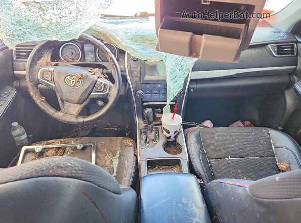 4T1BF1FK9GU203781 2016 TOYOTA CAMRY White Widok zestawu wskaźników