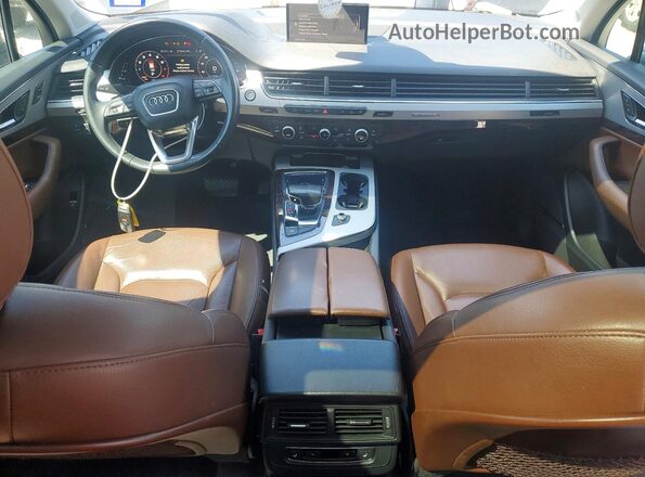 WA1LHAF76KD020551 2019 AUDI Q7 Black ხელსაწყოთა პანელის ხედი