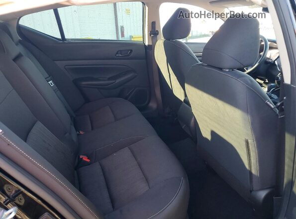 1N4BL4BV3RN350986 2024 NISSAN ALTIMA Black Rear interior view