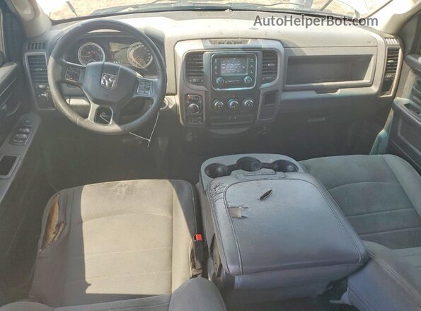 1C6RR7FT0GS132172 2016 RAM 1500 Серебряный 