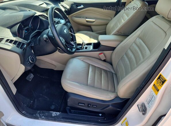 1FMCU9J96HUF09822 2017 FORD ESCAPE Белый 