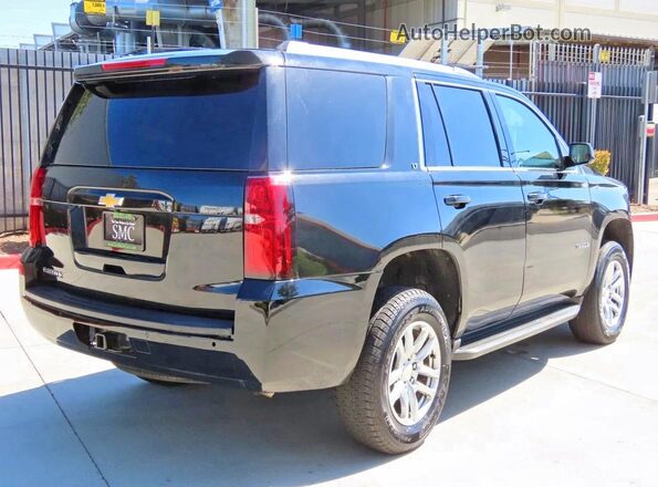 1GNSKBKC8LR154999 2020 CHEVROLET TAHOE Черный Передняя правая четверть