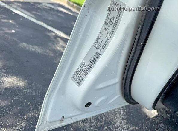 1C4RJFAGXLC396671 2020 JEEP GRAND White Widok wnętrza z tyłu