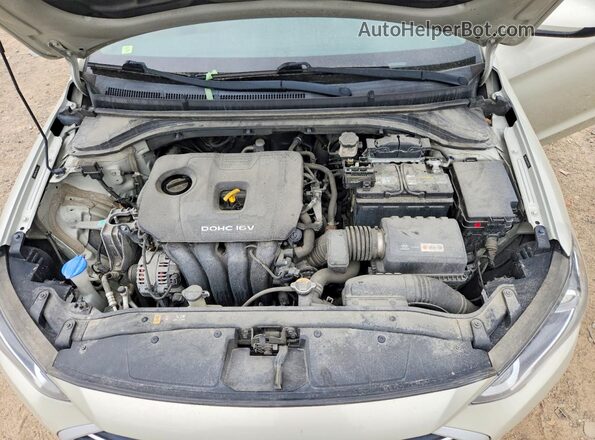 5NPD84LF8HH195426 2017 HYUNDAI ELANTRA Бежевый Вид подкапотного пространства