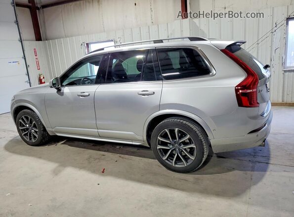 YV4102PK7J1351052 2018 VOLVO XC90 Серебряный Задняя правая четверть