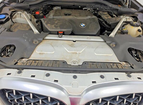 5UX33DT03N9K23609 2022 BMW X4 Белый Вид панели приборов