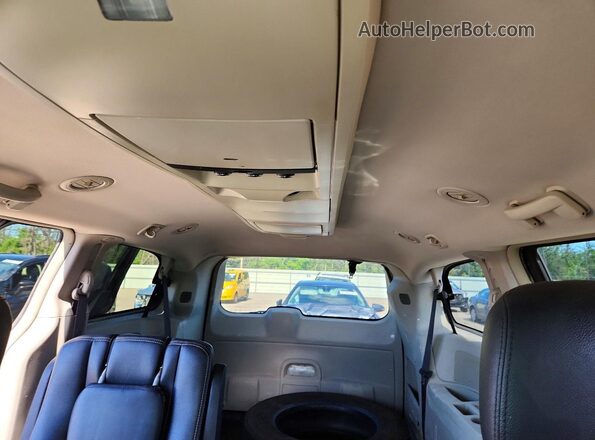 2C4RC1BG7GR292907 2016 CHRYSLER TOWN Black 