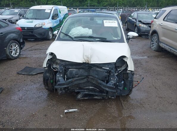 3C3CFFCR4HT544013 2017 FIAT 500 White Вид щитка приладів