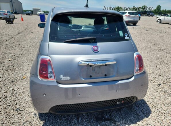 3C3CFFGE3JT465090 2018 FIAT 500 Silver Вид ззаду