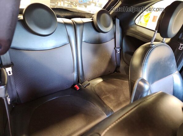 3C3CFFGE6GT125716 2016 FIAT 500 Black Vista de los asientos traseros