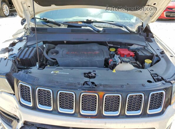 3C4NJCAB0KT617778 2019 JEEP COMPASS White Widok komory silnika