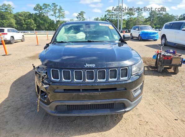3C4NJCAB1JT438826 2018 JEEP COMPASS Черный Вид спереди