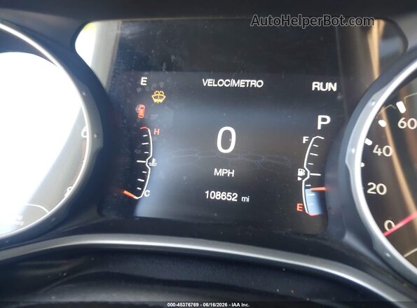 3C4NJCAB1JT471535 2018 JEEP COMPASS White 