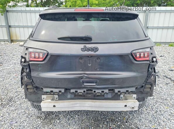 3C4NJCAB2JT368642 2018 JEEP COMPASS Gray უკანა ხედი