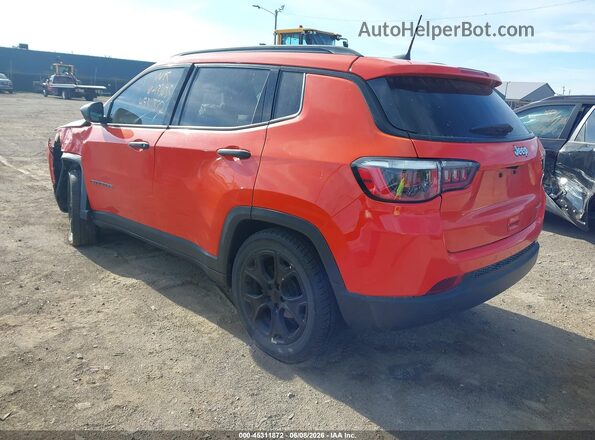 3C4NJCAB3JT133635 2018 JEEP COMPASS Оранжевый Задняя левая четверть