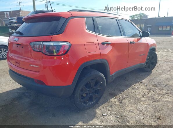 3C4NJCAB3JT133635 2018 JEEP COMPASS Оранжевый Задняя правая четверть