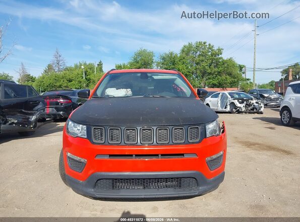 3C4NJCAB3JT133635 2018 JEEP COMPASS Оранжевый Вид панели приборов