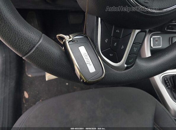 3C4NJCAB5JT240525 2018 JEEP COMPASS Blue Dashboard view
