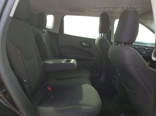 3C4NJCAB7JT461057 2018 JEEP COMPASS Black უკანა სალონის ხედი