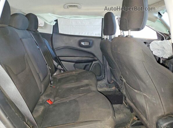 3C4NJCAB7MT560434 2021 JEEP COMPASS Silver Հետևի նստատեղերի տեսք