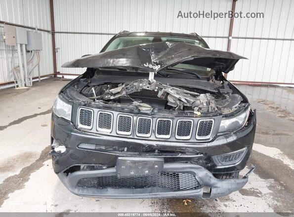 3C4NJCAB9JT411339 2018 JEEP COMPASS Black Widok z przodu