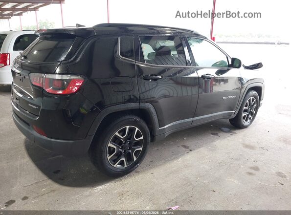 3C4NJCAB9JT411339 2018 JEEP COMPASS Black Tył prawy