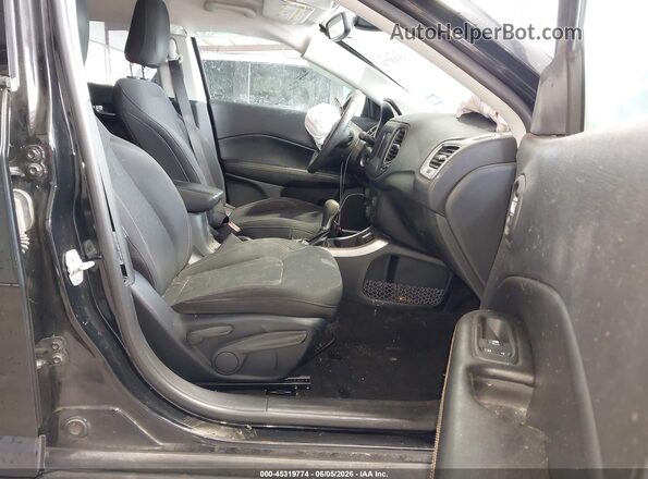 3C4NJCAB9JT411339 2018 JEEP COMPASS Black Widok wnętrza z przodu