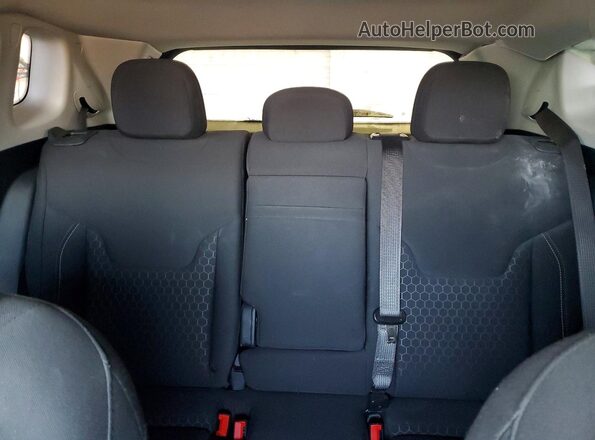 3C4NJCABXJT133552 2018 JEEP COMPASS Gray უკანა სავარძლების ხედი