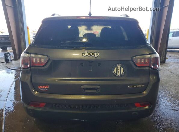 3C4NJCABXJT133552 2018 JEEP COMPASS Gray უკანა ხედი
