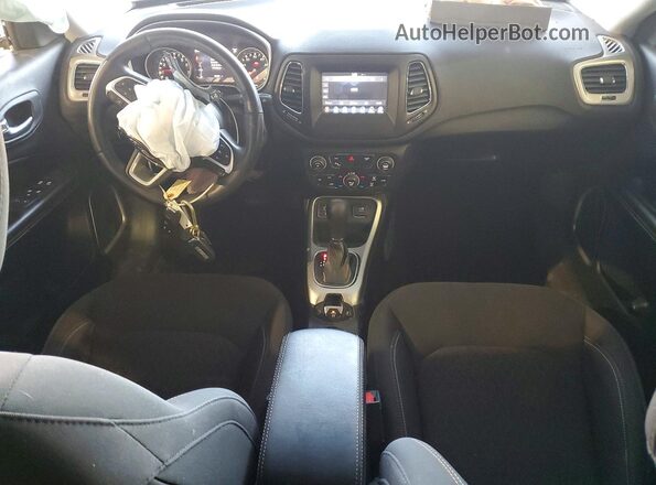 3C4NJCABXJT133552 2018 JEEP COMPASS Gray წინა პანელის ხედი