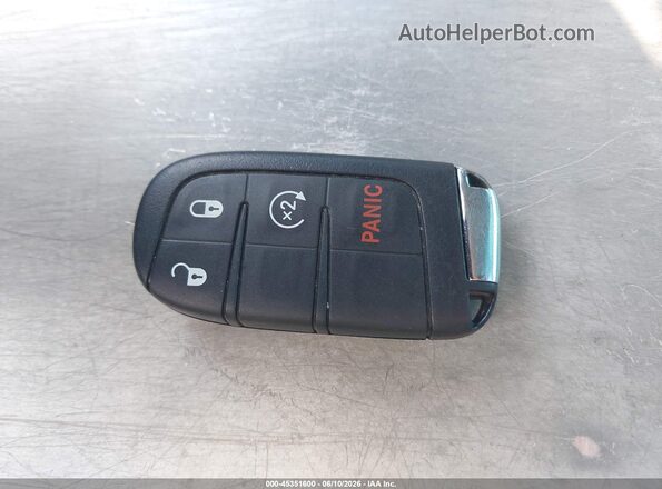 3C4NJCABXJT368582 2018 JEEP COMPASS Gray Вид панелі приладів